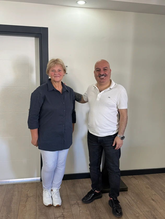 Mutlu yabancı hastalarımız 4