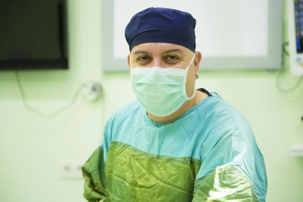 Antalya Estetik Cerrah Op Dr Gökhan Özerdem